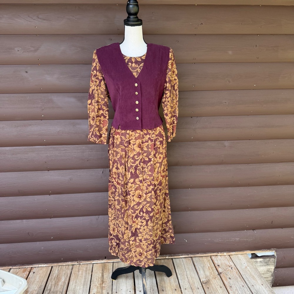 90s Kathie Lee Collection Maxi Dress  Medium Wine Floral Faux Suede Vest  Boho